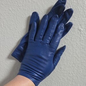 Vintage Blue Leather Gloves